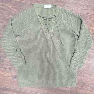 SADIE & LOVE HUNTER GREEN LACE UP V NECK SWEATER